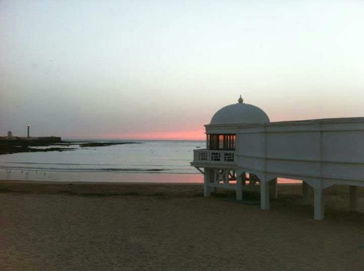 Los Patios De La Caleta Cadiz Exterior photo